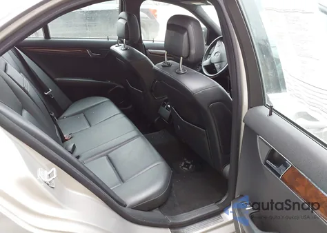 2009 Mercedes-Benz C 300 Luxury 4Matic/Sport 4Matic из США, поврежденный, VIN WDDGF81XX9R072703